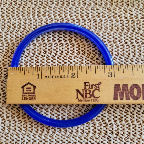 7- SOLID GLASS BANGLE SET MIX AND MATCH BRACELET BEACH - Picture 2 of 4